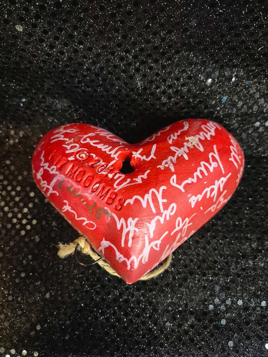 Red Liz McCombs Demdaco Art Hearts Collection Pottery Heart w/Key, 6" × 4"