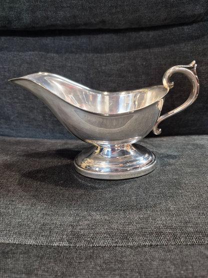 Silver Plated Gravy Boat, 7.5" × 3.75" × 4"
