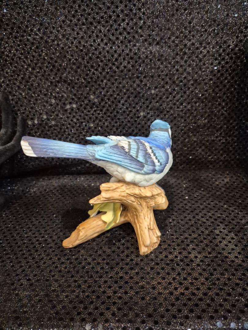 Andrea By Sadek Blue Jay Bird Porcelain Figurine