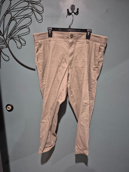 Lee Extreme Comfort Tan 40x29