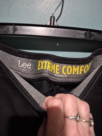 Lee Extreme Comfort Black 40x29