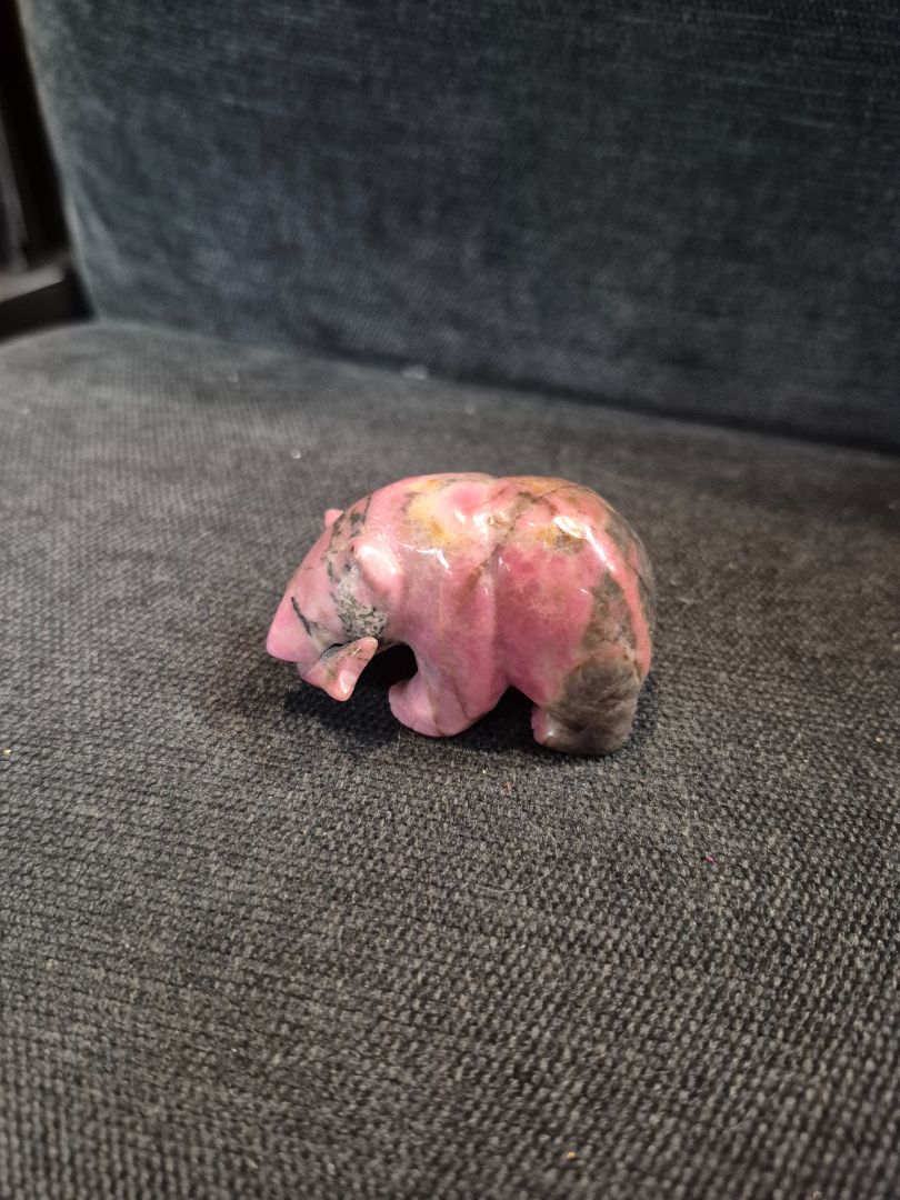 Pink & Black Rhodonite Hand Carved Bear w/Salmon and Cub w/Salmon, 2" & 1"