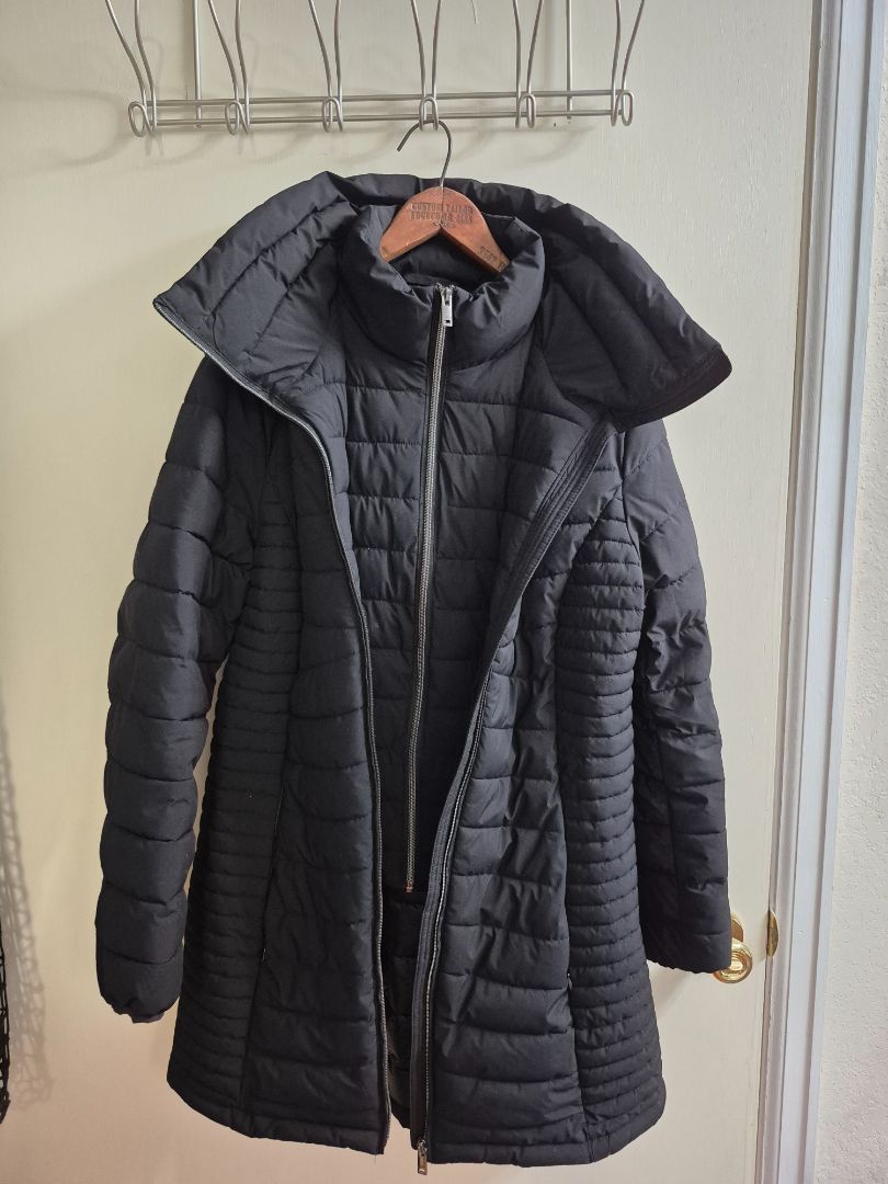 Black DKNY Long Packable Puffer Jacket, L