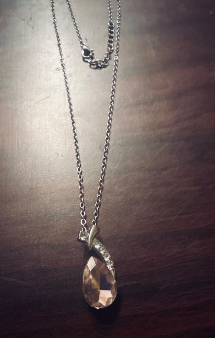 Pink Rhinestone Pendant Necklace