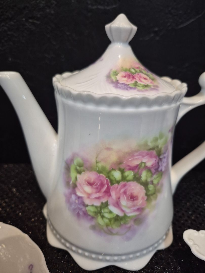 White Haas & Czjzek Tea Set, 8 piece