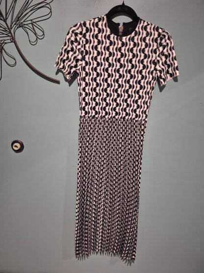 Black & White Le Superbe Dress, S