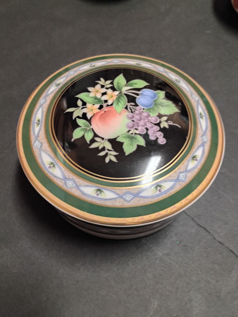 Mikasa Trinket box- orchard fruit