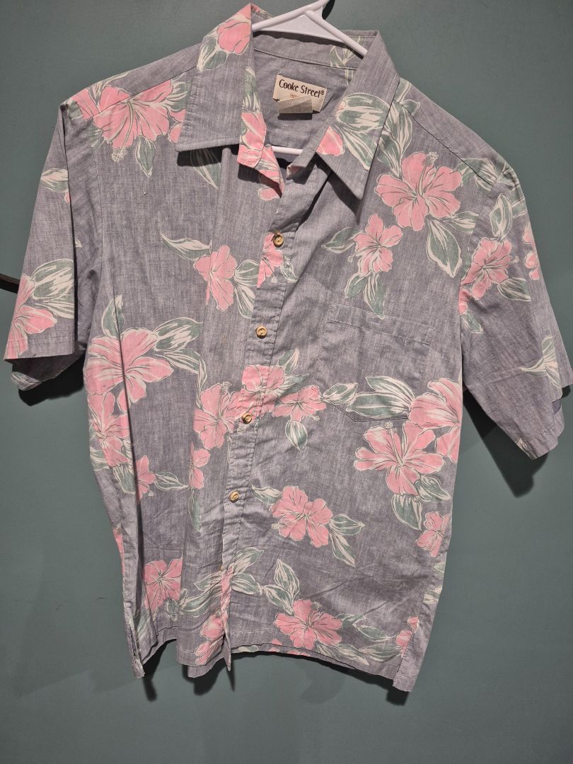 Grey/Pink Cooke Street Honolulu Hawaiian Shirt, L