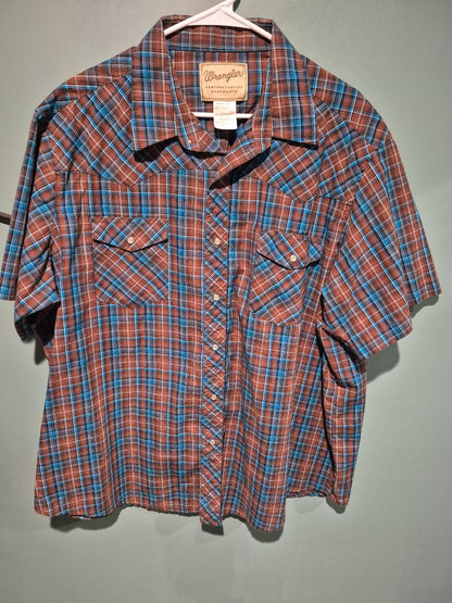 Red/Blue Plaid Wrangler Short Sleeve Snap Down Shirt, 2 XL