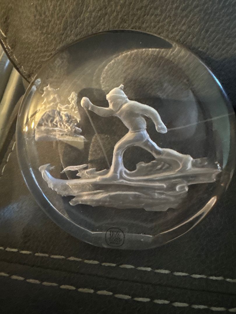 Honor Sweeden Etcched Glass Skiier