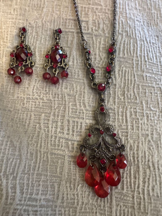 Random Necklace & Earring Set