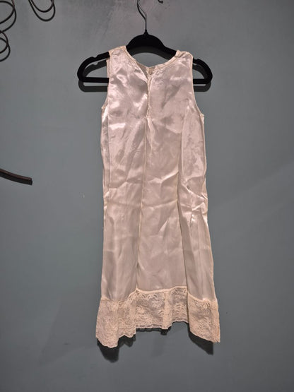 Ivory  Vintage slip, Child