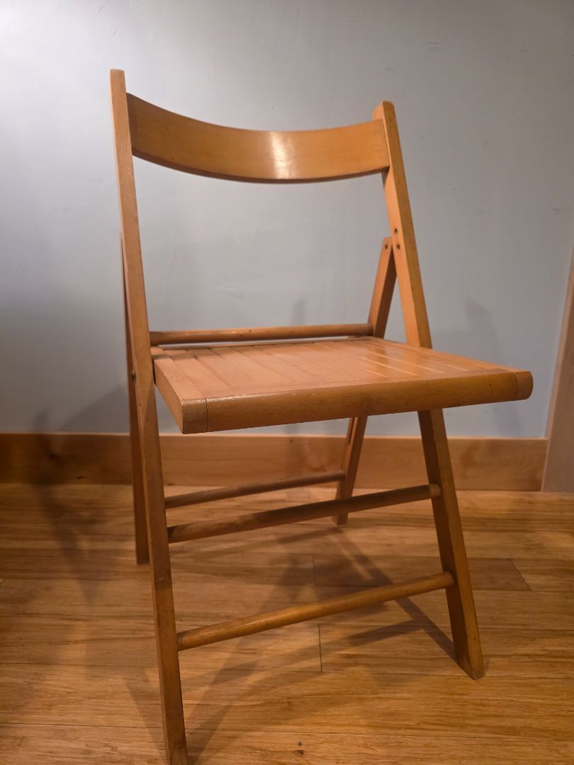 Vintage wood fold up