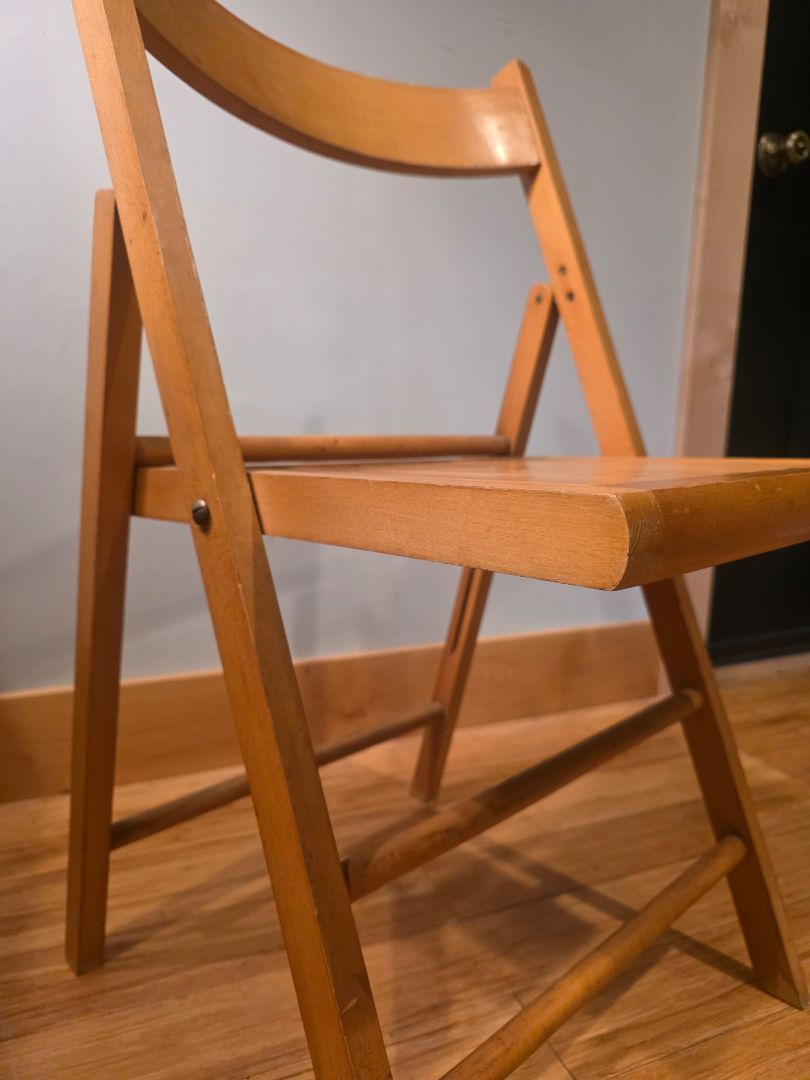 Vintage wood fold up