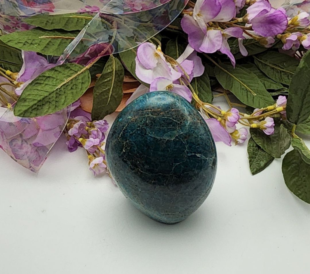 Apatite Free-Form Stones