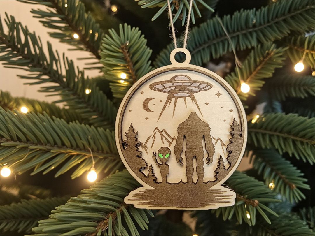 Ornaments Bigfoot Alien 2 Layer Ornament, 4 Inches Round