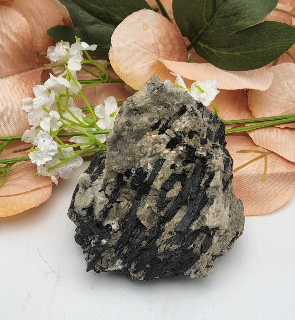 Black Tourmaline in Quartz Stones