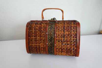 Brown  Home Decor, 7" wide x 5" high x 4" deep