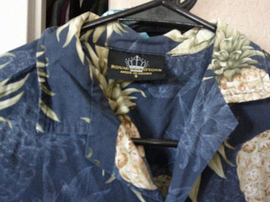 Hawaiian Shirt, 3ft.4 inches by 6 feet