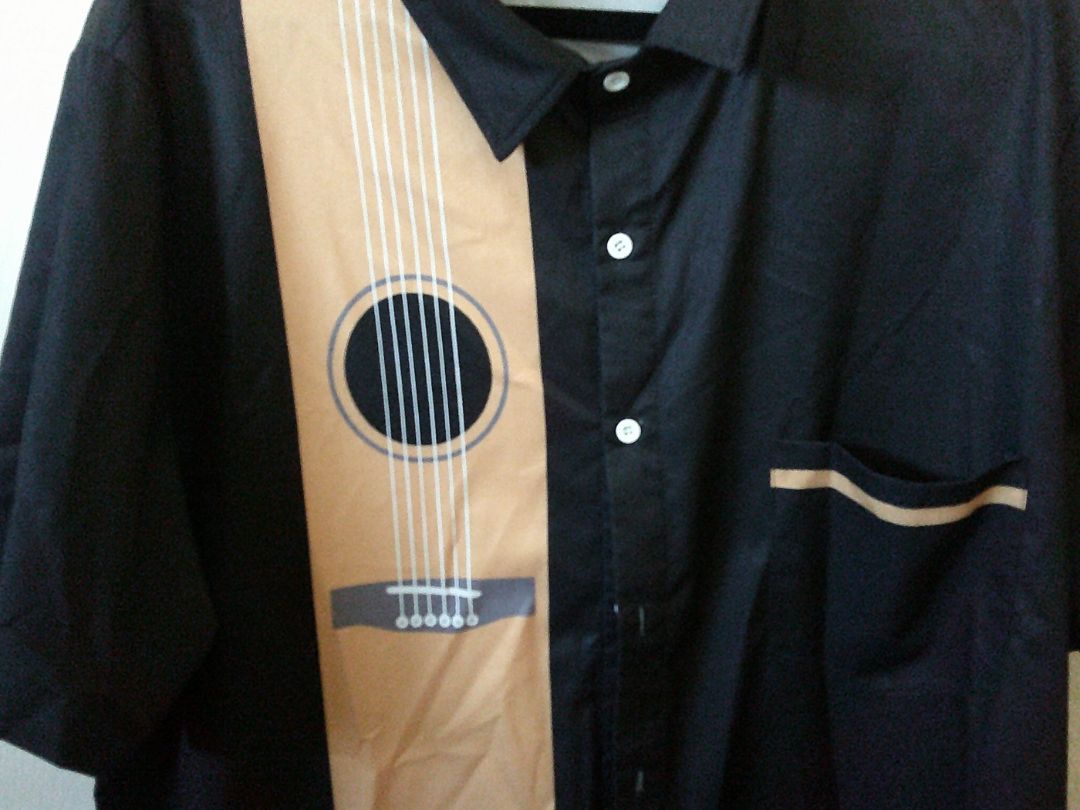 NOVELTY SHIRT- GUITAR XL