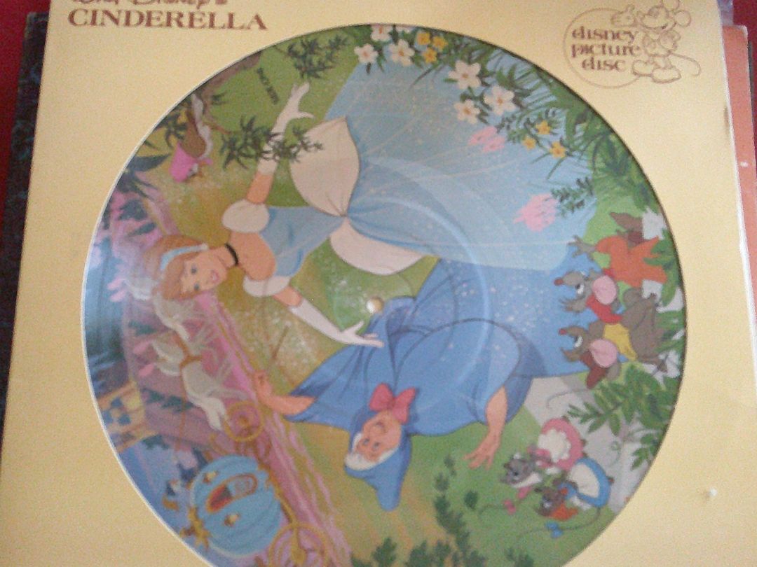 RECORD- CINDERELLA-1981 PICTURE DISC