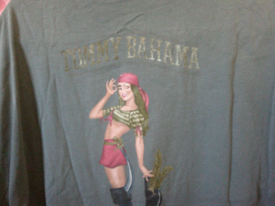Tommy BahamaT-SHIRT Shirt   PIRATE GIRL