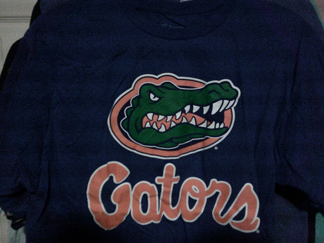 gATORS T-SHIRT LARGE