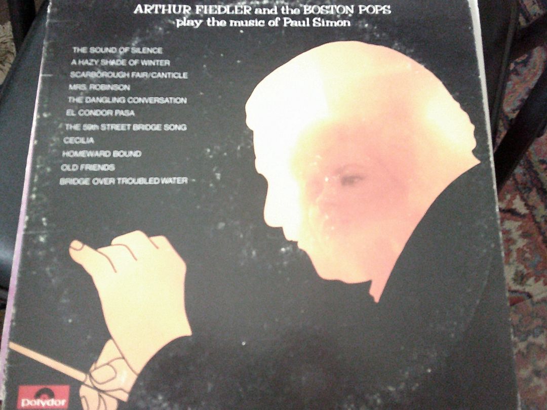 RECORD- BOSTON POPS-MUSIC OF PAUL SIMON 1982