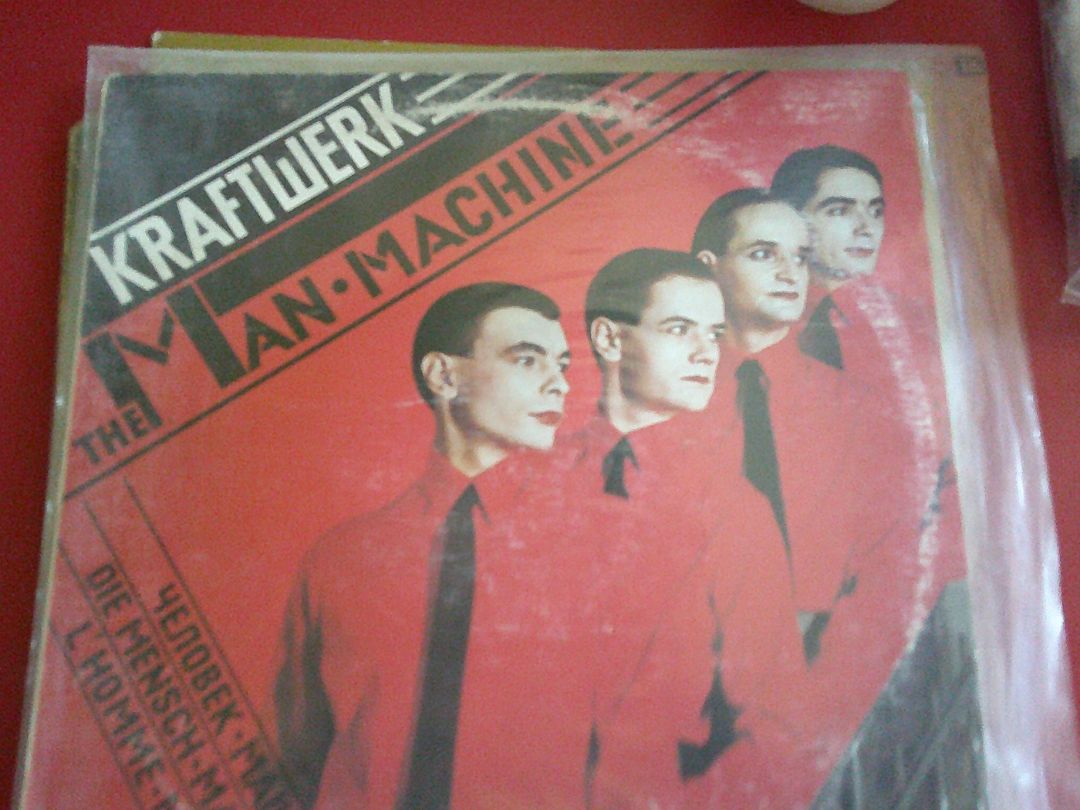 RECORD- KRAFTWORK-THE MAN MACHINE-1978