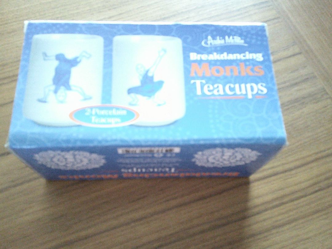 DANCING MUNK TEA CUPS