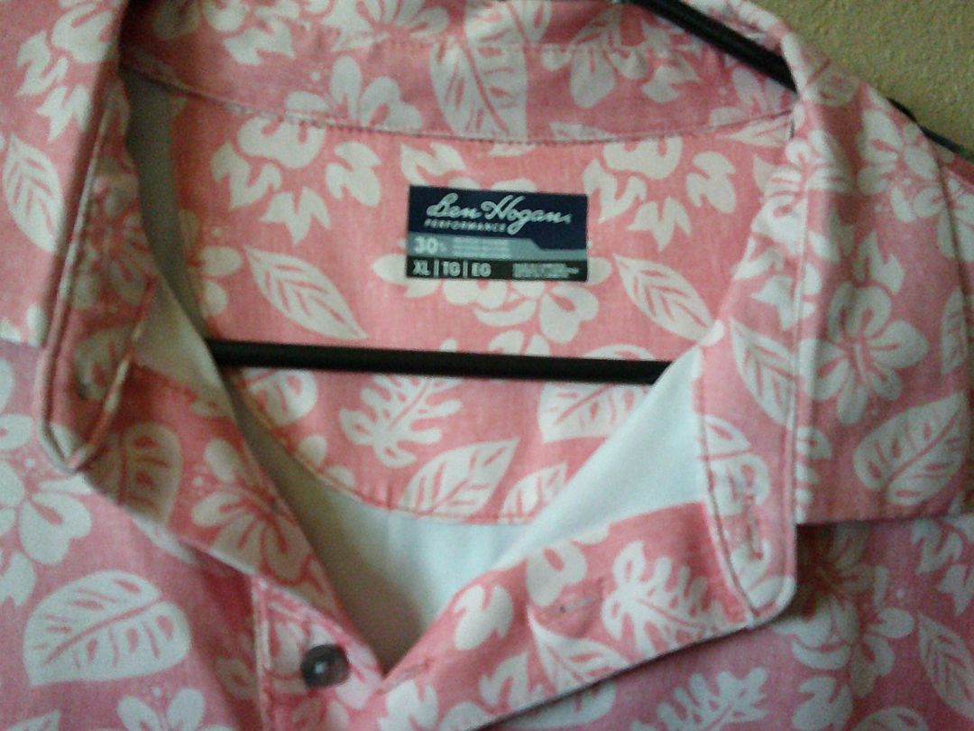 GOLF SHIRT PINK AND WHITE  XL