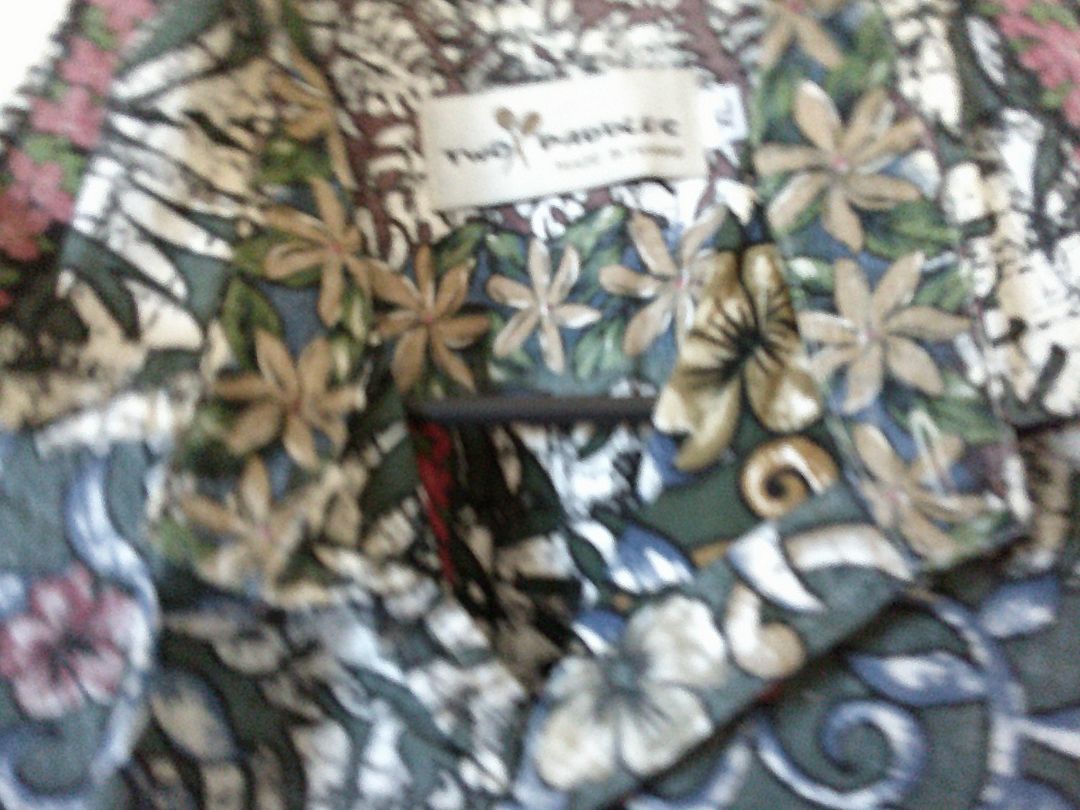 Hawaiian Shirt   XL
