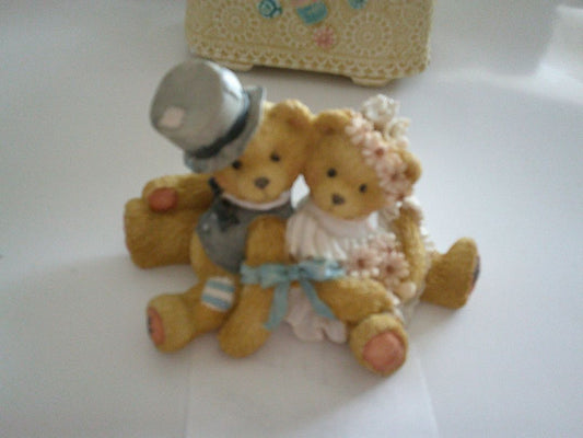 CHERISHED TEDDIES TEDDIE FIGURINES- LOVE BEAR ALL THINGS