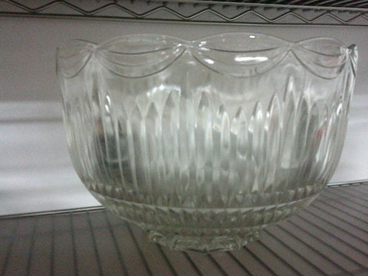 ROYAL DRAPE INDIAN GLASS COMPANY BOWL