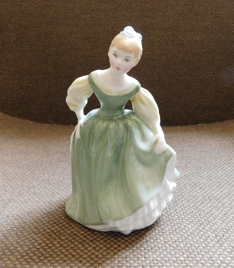 Royal Doulton Figurine - Fair Maiden, 5 1/2"