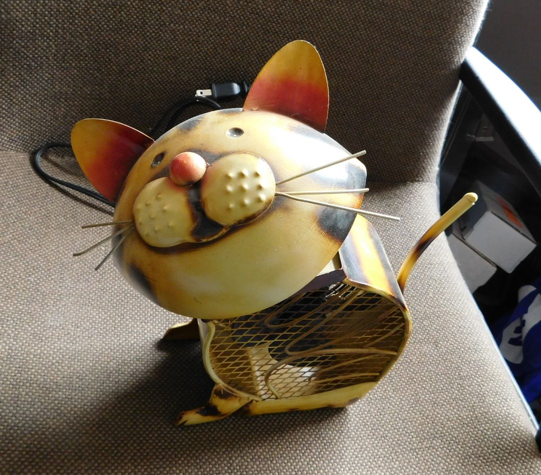 Cat Fan, 12" Tall