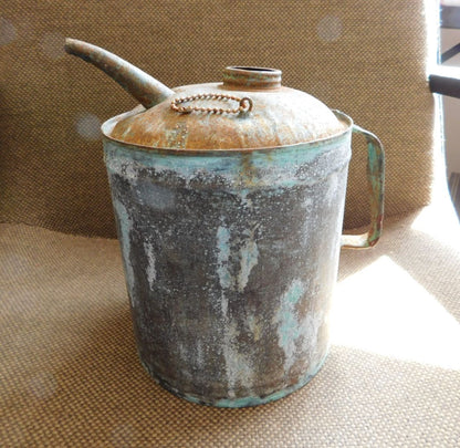 Gas Can - (Broken Handle)