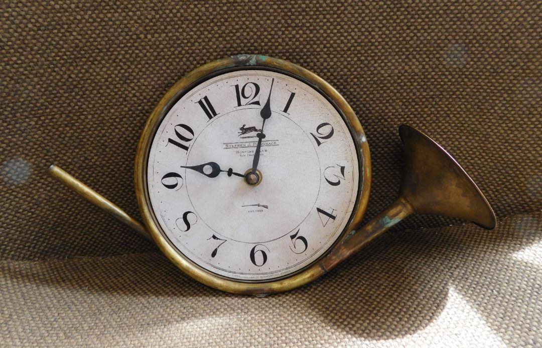Working Horn Clock