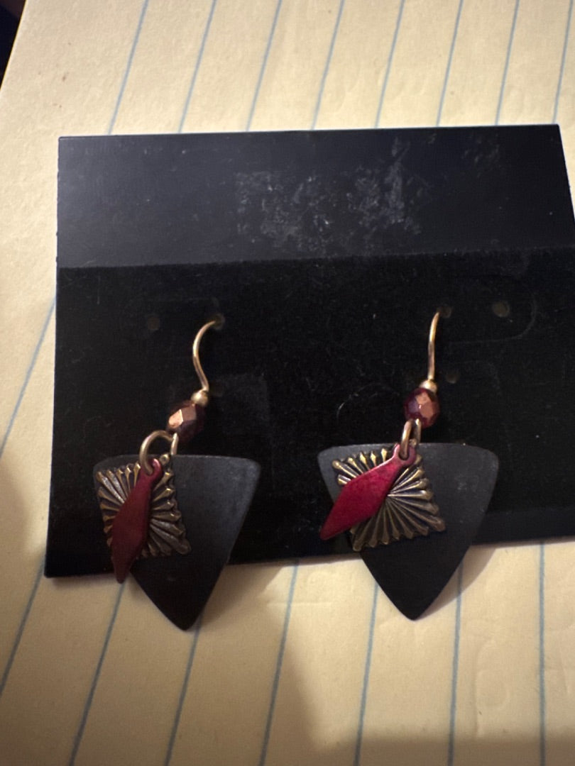 Silver Forrest Black Earrings