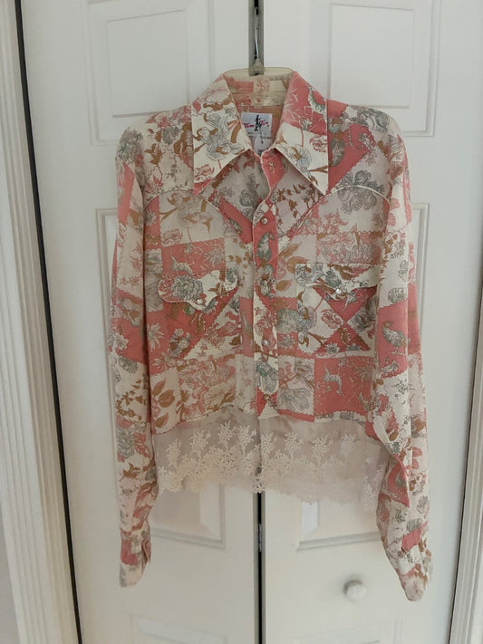 Vintage pink/cream western shirt w/deer and forest pattetn, L