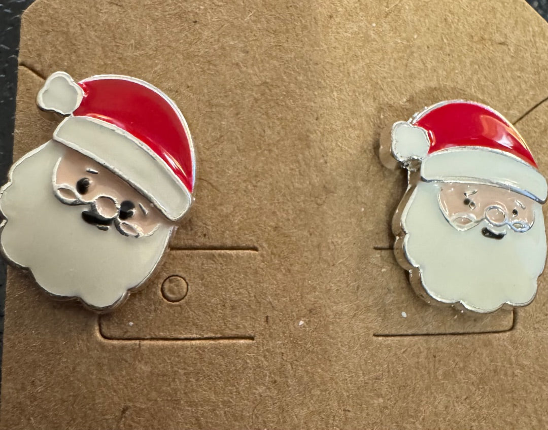 H-Santa head stud earrings