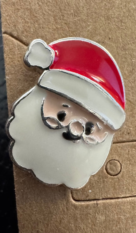 H-Santa head stud earrings