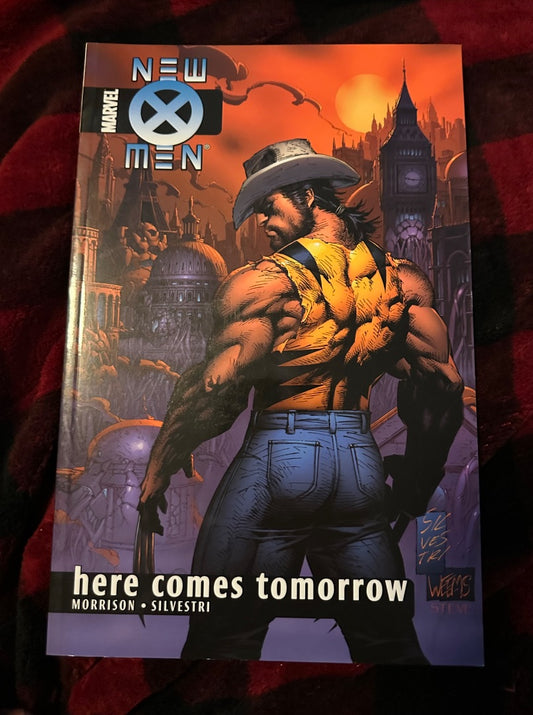 New X Men vol 7 tpb, 12 x 6 x 1