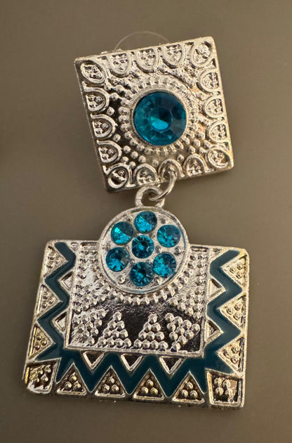 Silvertone lt blue square stud earrings