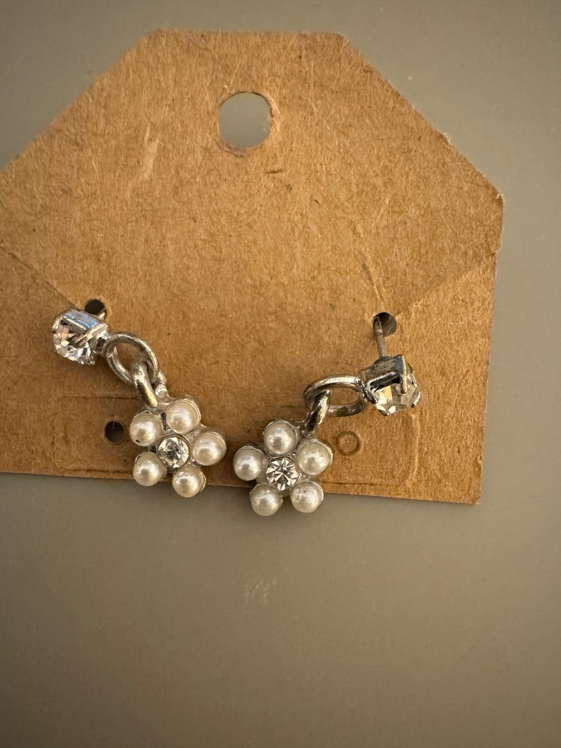 Small pearllike rhine stud earrings