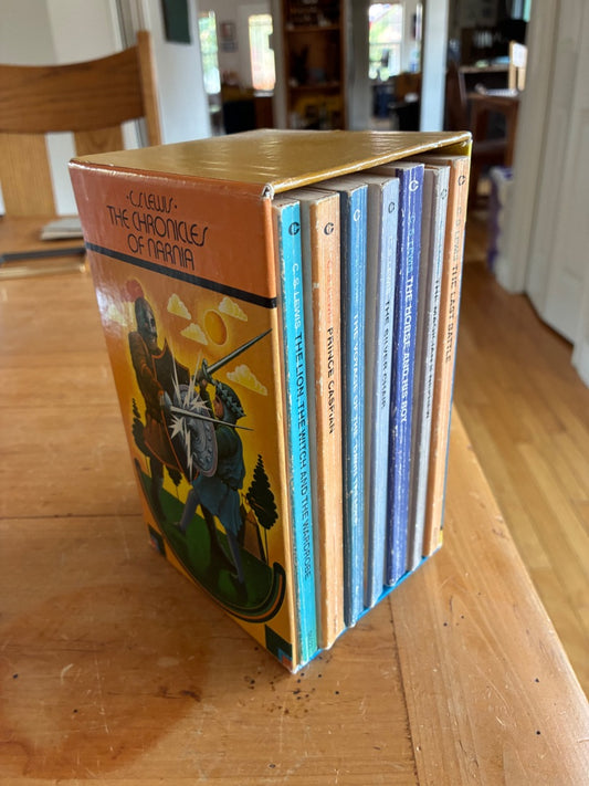 1970s Narnia series box set