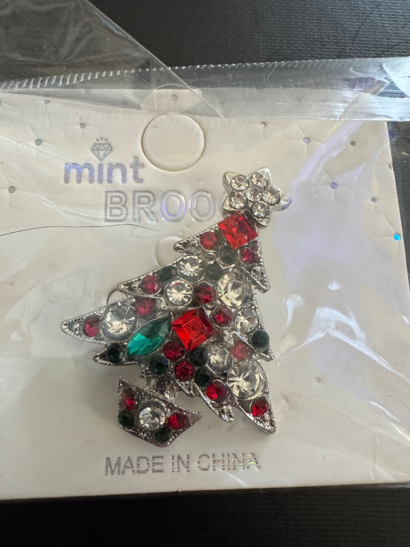 H-christmas tree pin