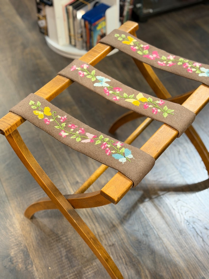Maple Unknown Wood Luggage Stand