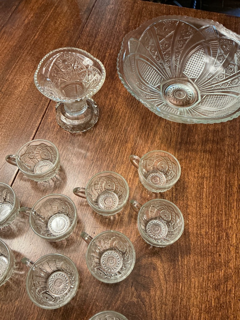 Clear glass Thatcher Glass Early American punch bowl set