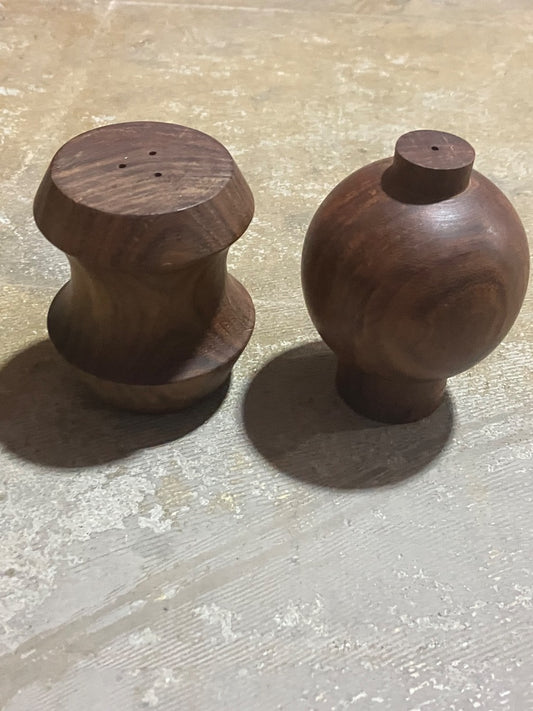 Brown No brand Salt & Pepper, 4